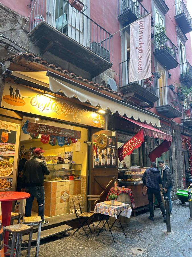 Nel Cuore Di Angela Napels Buitenkant foto