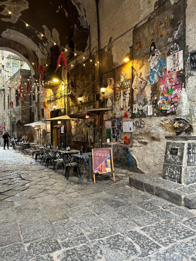 Nel Cuore Di Angela Napels Buitenkant foto