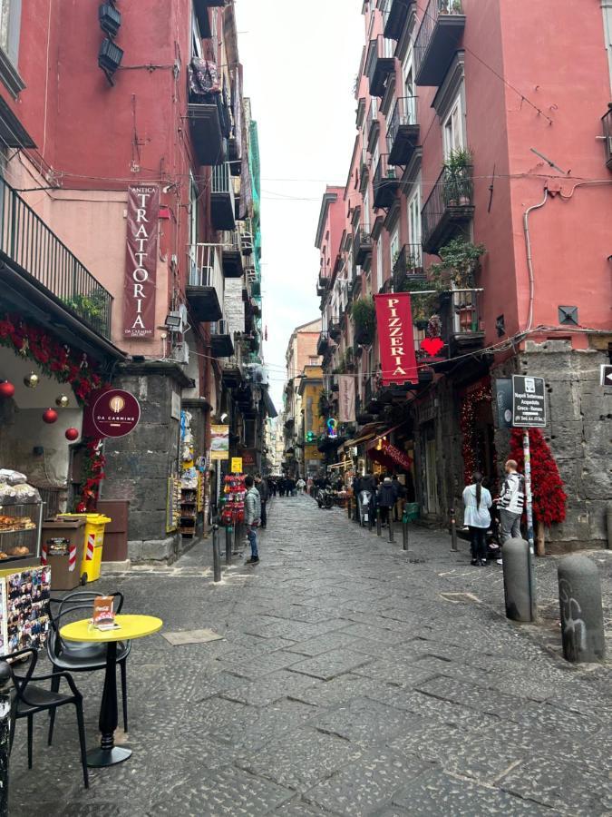 Nel Cuore Di Angela Napels Buitenkant foto